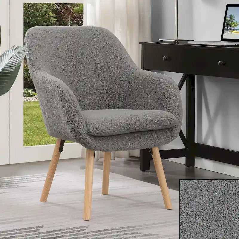Poltrona accent Sherpa Wingback con gambe in legno massello e cuscino sfoderabile