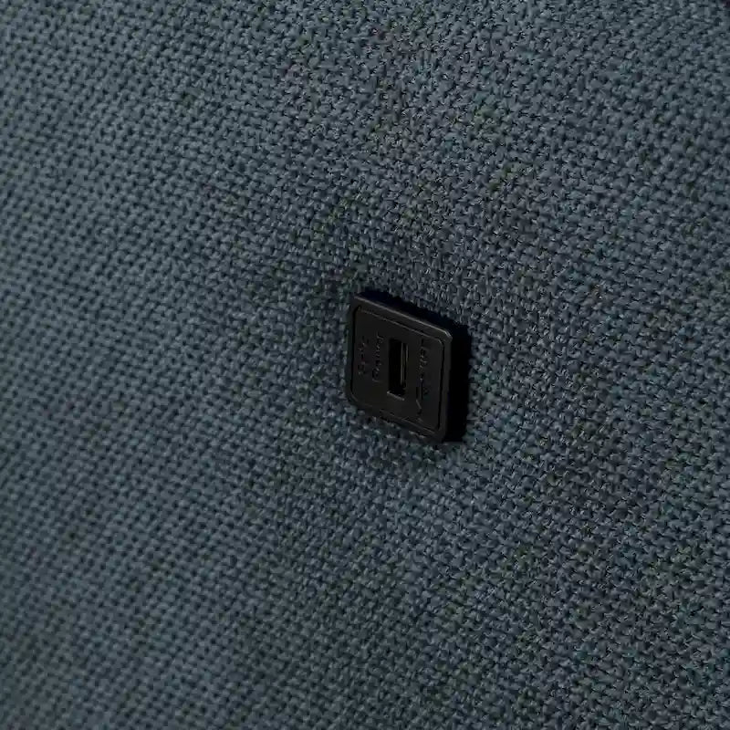 Divanetto a 2 posti con porta di ricarica USB e tessuto impermeabile